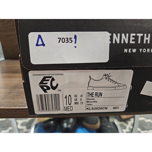 Kenneth Cole New York Women's The Run Canvas Lace-Up Sneakers Denim 10M New - Picture 10 of 10